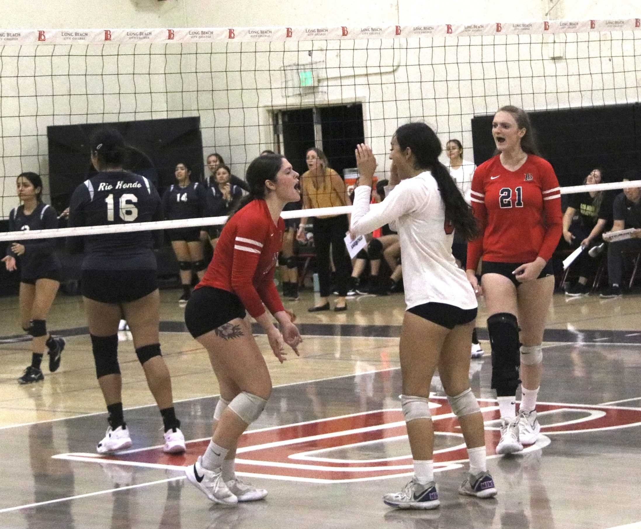 LBCC women’s volleyball team fell to another defeat in a 30 loss to